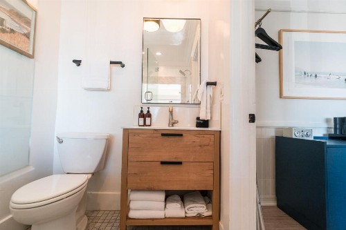 Newport Beach Hotel - image 11