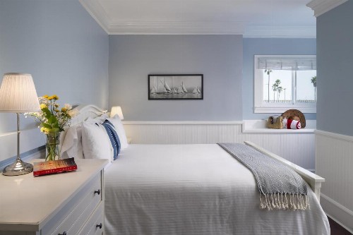 Newport Beach Hotel - image 31