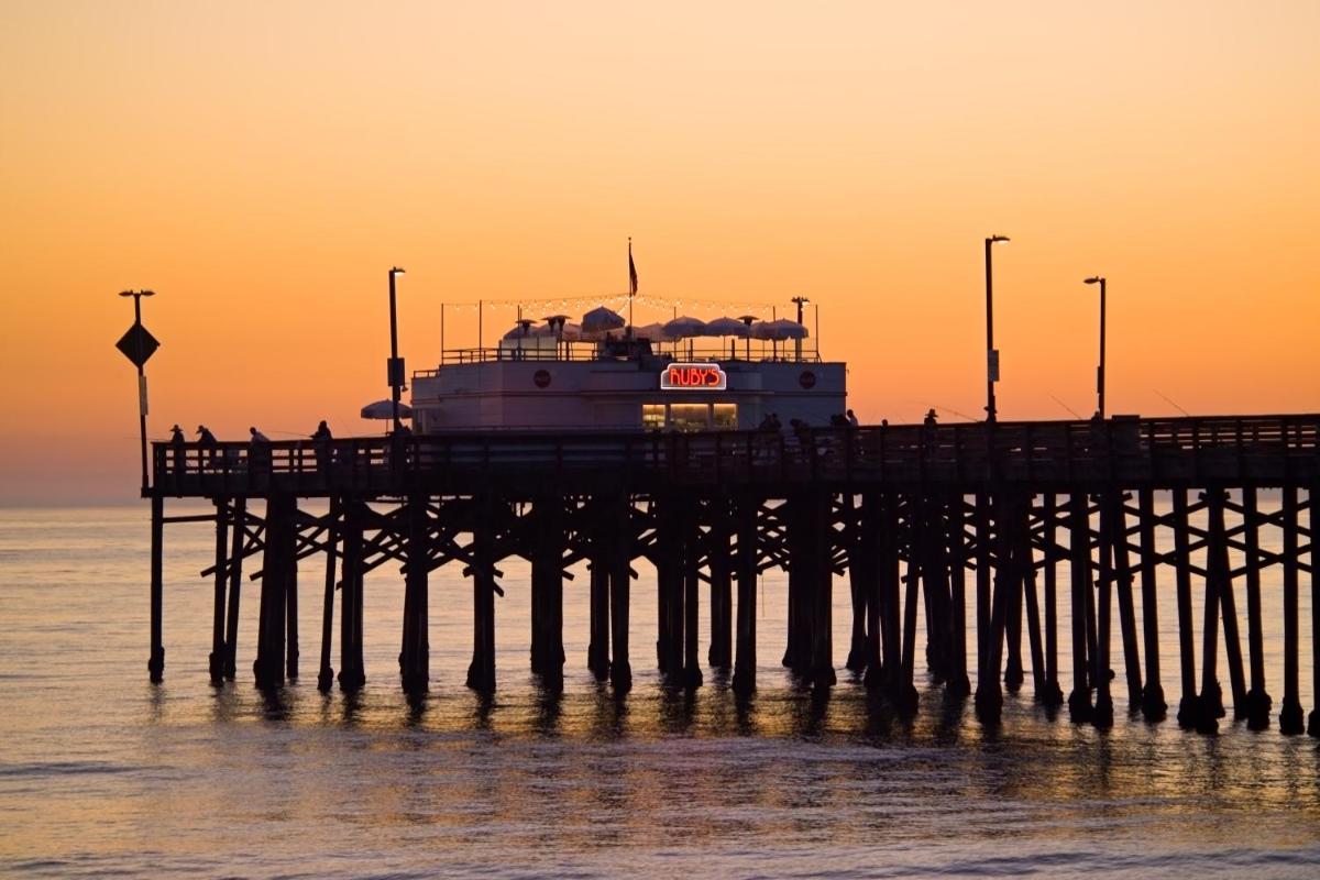 Holiday Inn Express Newport Beach an IHG Hotel - image 2