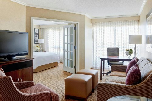Newport Beach Marriott Bayview - image 10