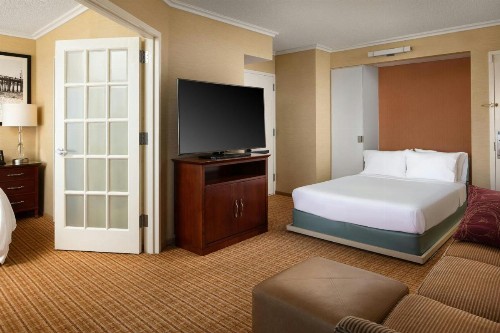 Newport Beach Marriott Bayview - image 13