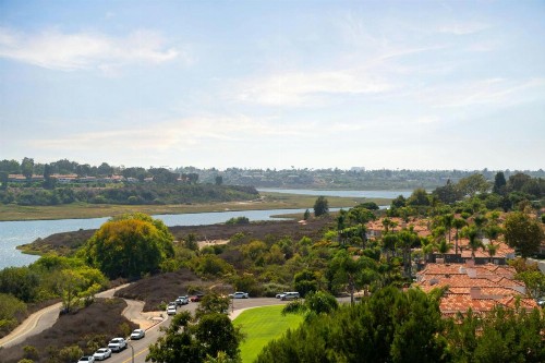 Newport Beach Marriott Bayview - image 14