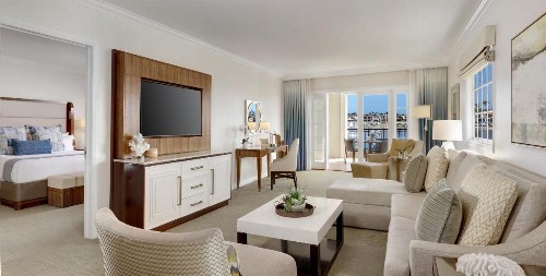 Balboa Bay Resort - image 20