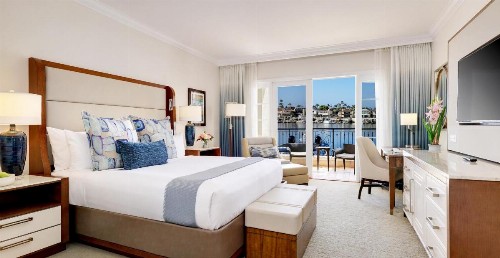 Balboa Bay Resort - image 22