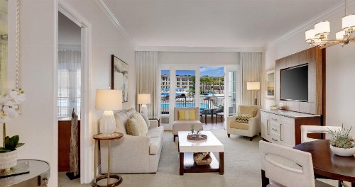 Balboa Bay Resort - image 23