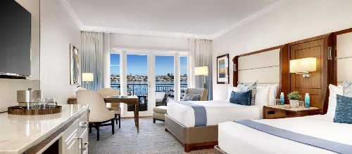 Balboa Bay Resort - image 32