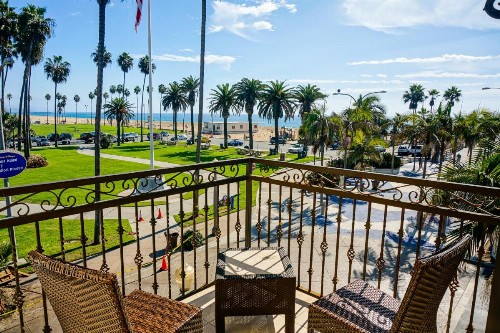 Balboa Inn On The Beach At Newport - image 13