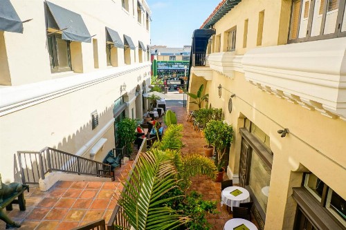 Balboa Inn On The Beach At Newport - image 27