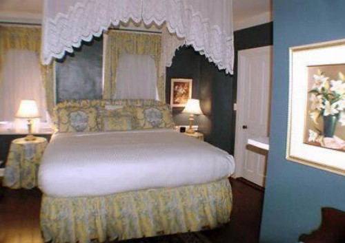Clarkeston Inn - image 11