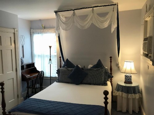 Cleveland House Inn - image 9