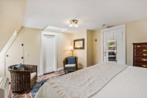 Marshall Slocum Inn - image 7