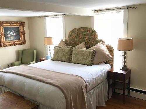 Admiral Farragut Inn - image 12
