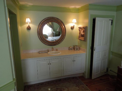 Admiral Farragut Inn - image 21
