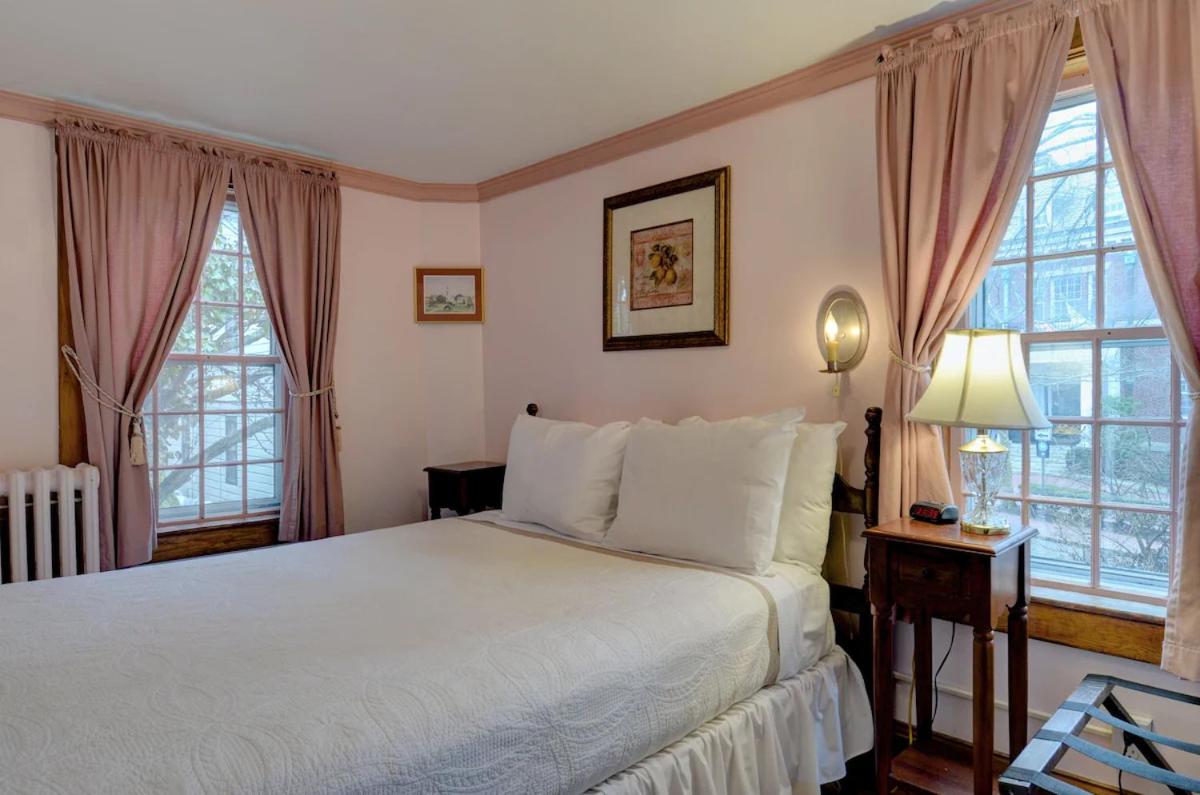 Melville House Newport - image 4