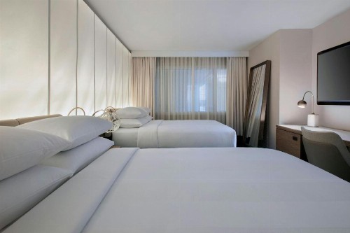 Newport Marriott - image 12