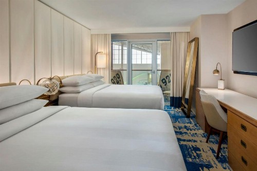 Newport Marriott - image 29