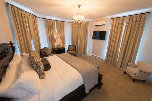 Serenity Inn Newport - image 21