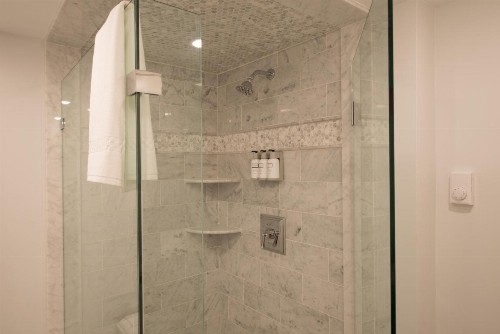 Serenity Inn Newport - image 27