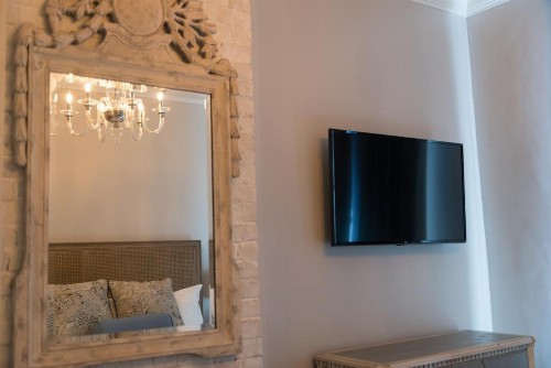 Serenity Inn Newport - image 28