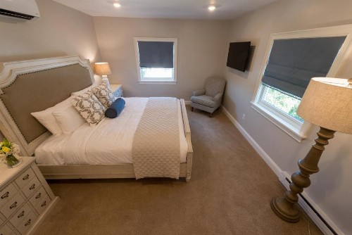 Serenity Inn Newport - image 37
