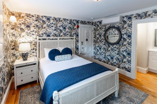 Serenity Inn Newport - image 39