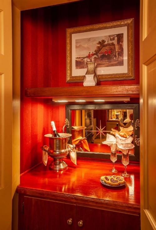 Ivy Lodge - image 49