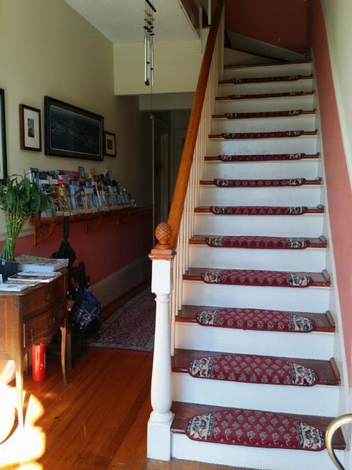 Burbank Rose Inn Bed & Breakfast - image 12