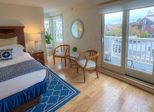 Harborside Inn - image 22