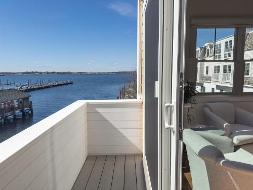 Harborside Inn - image 25
