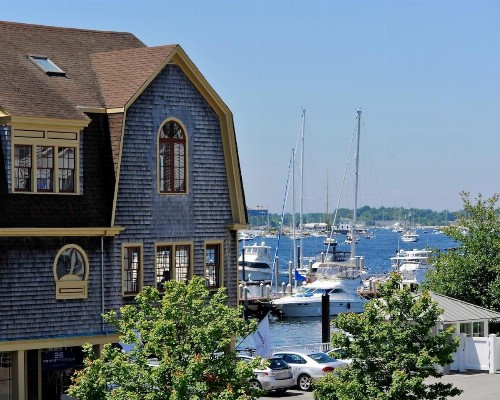 Harborside Inn - image 36