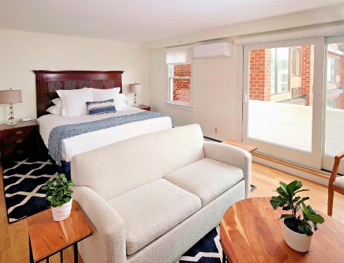 Harborside Inn - image 47