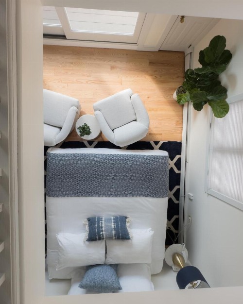 Harborside Inn - image 5