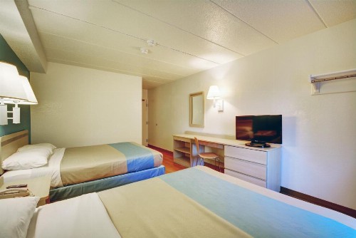 Motel 6-Newport RI - image 18