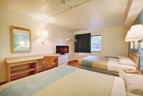 Motel 6-Newport RI - image 42