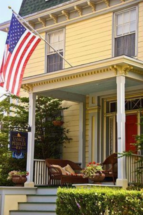 Yankee Peddler Inn