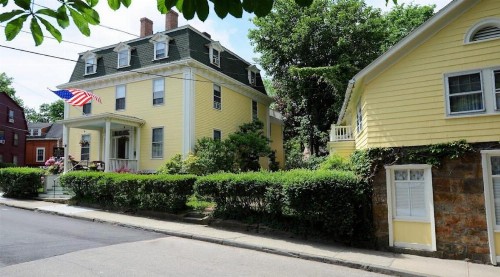 Yankee Peddler Inn - image 24