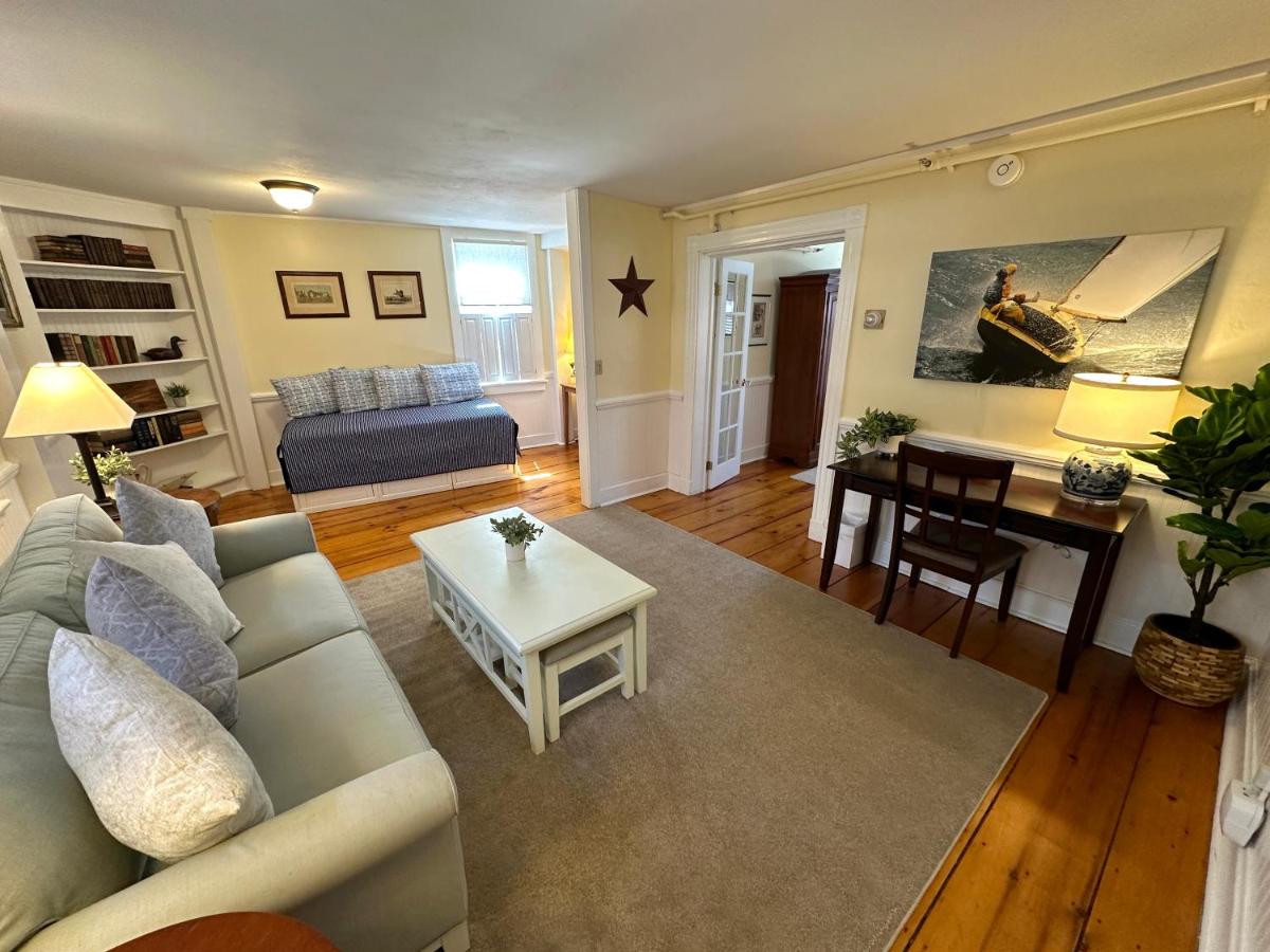 Howland House Inn - image 2