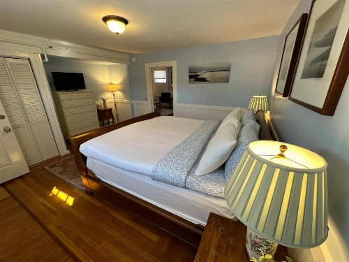 Howland House Inn - image 21