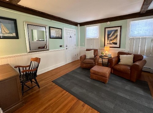 Howland House Inn - image 28