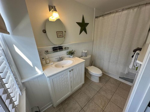 Howland House Inn - image 35