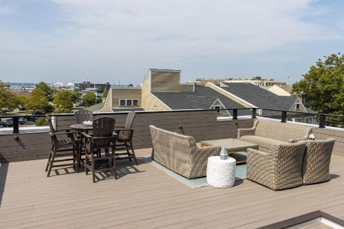 The Newport Lofts - 194 Thames Street - image 11
