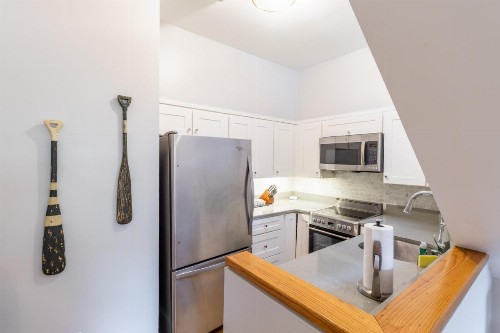 The Newport Lofts - 194 Thames Street - image 35