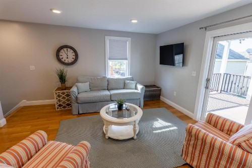 The Newport Lofts - 617 Thames Street - image 10