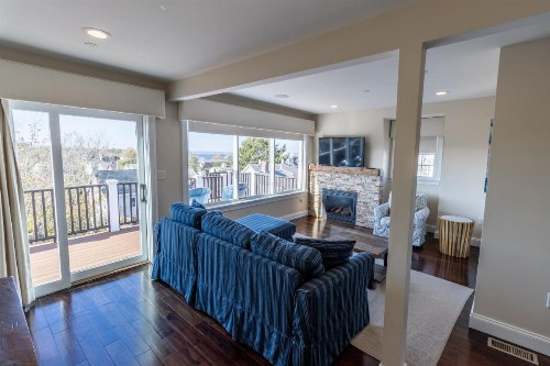 The Newport Lofts - 617 Thames Street - image 19