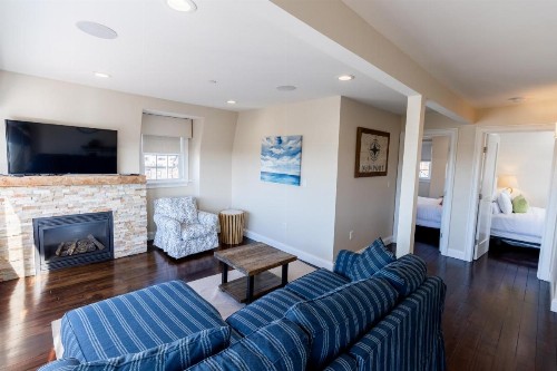 The Newport Lofts - 617 Thames Street - image 29