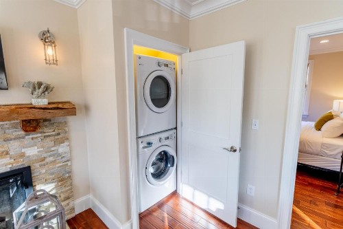 The Newport Lofts - 546 Thames Street - image 37