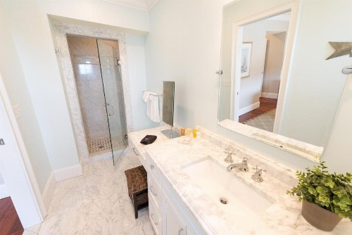 The Newport Lofts - 543 Thames Street - image 1