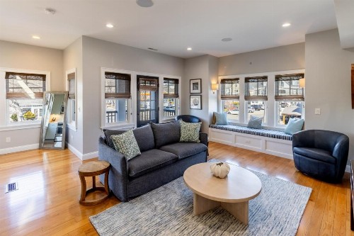 The Newport Lofts - 595 Thames Street - image 24