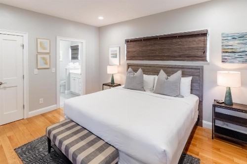 The Newport Lofts - 595 Thames Street - image 3