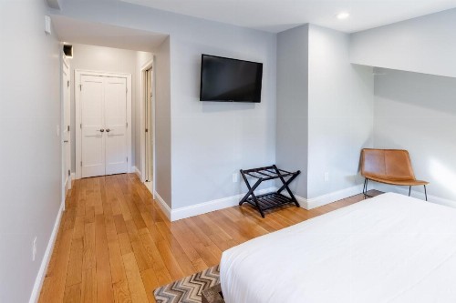 The Newport Lofts - Brick Market Place - image 26